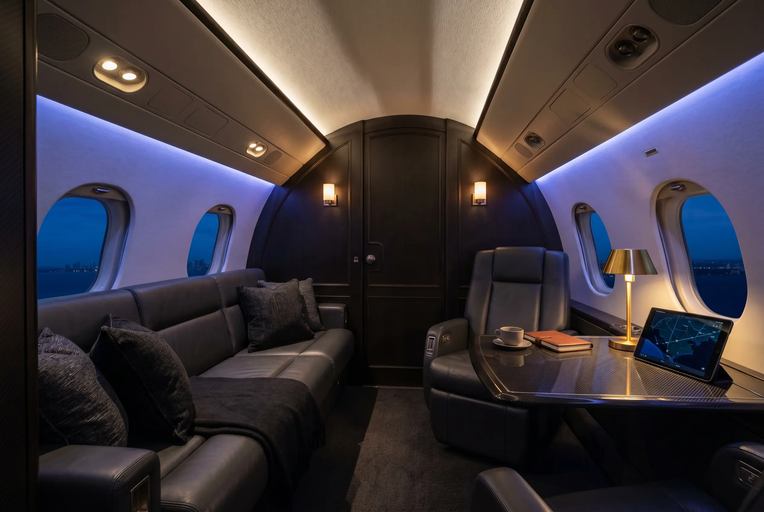 Private aft stateroom in a Bombardier Global 5500 during a New York to Miami flight